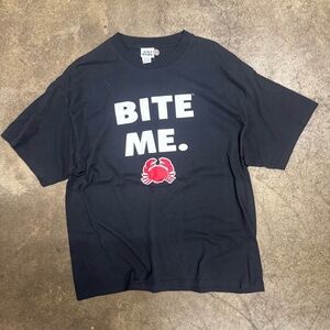 Joe's Crab Shack T-Shirt Mens X-Large Black Vintage Y2K Bite Me Crab Funny Retro